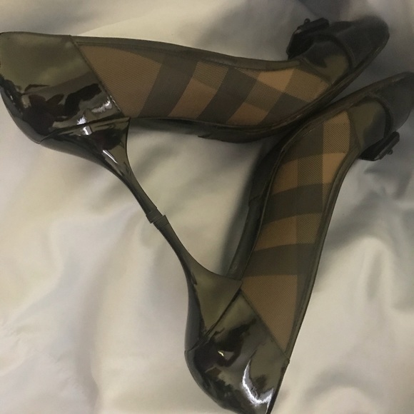 Burberry Shoes - Burberry Nova Check Buckle Front Heels